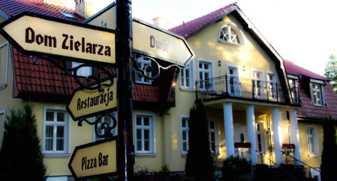 Dwor Pomorski Barwice Dış mekan fotoğraf